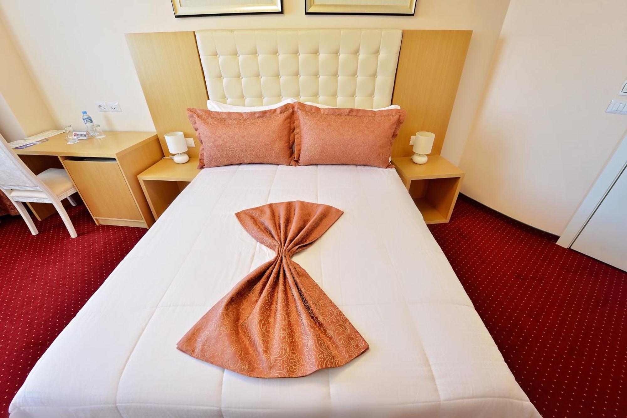 Hotel Jolly