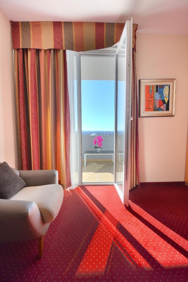 Jolly Hotel